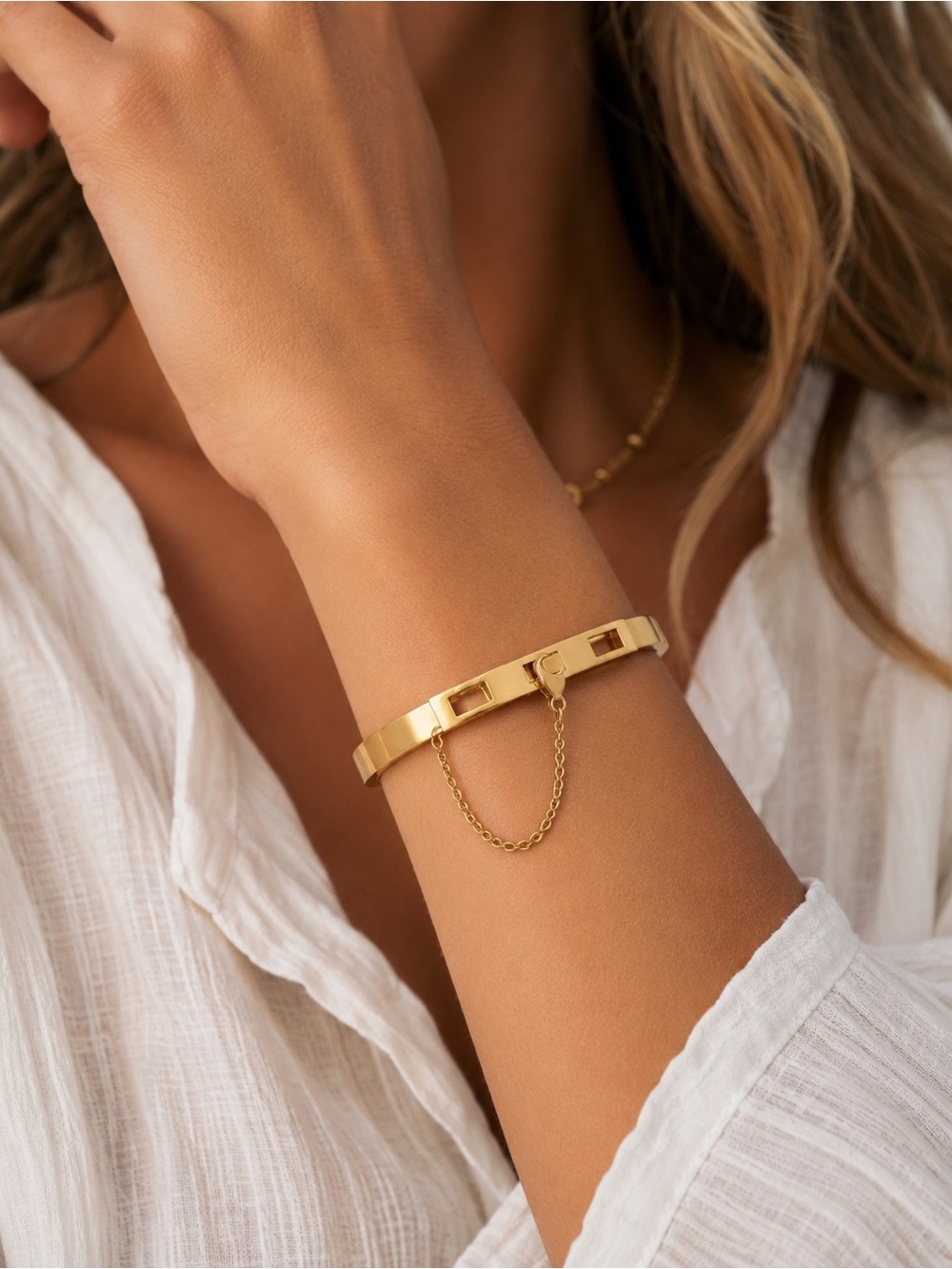 18K Gold Plated Lock Bangle Bracelet Waterproof Tarnish Resistant